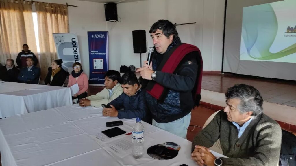 proeedores mineros